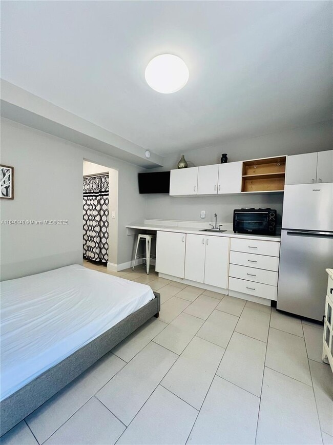 Foto del edificio - 361 SW 20th Rd