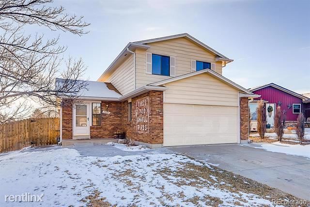Primary Photo - 3 br, 1 bath House - 9610 W 104th Avenue