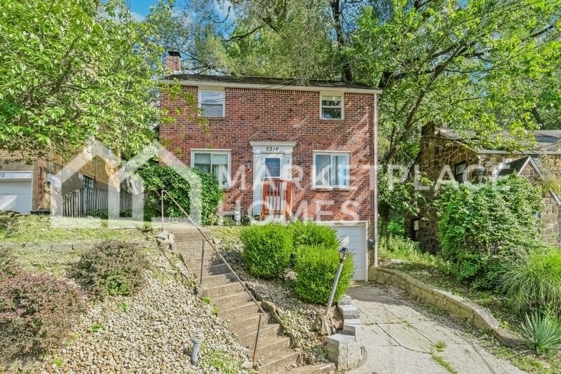 Foto principal - 2216 Chalfant St