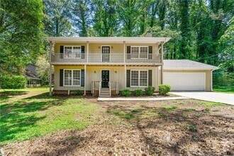 Building Photo - 208 S Rockborough Ct