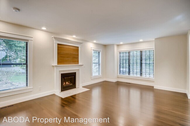 Building Photo - 5 br, 4.5 bath House - 3839 136th Ave NE