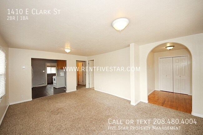 Foto del edificio - 1410 E Clark St