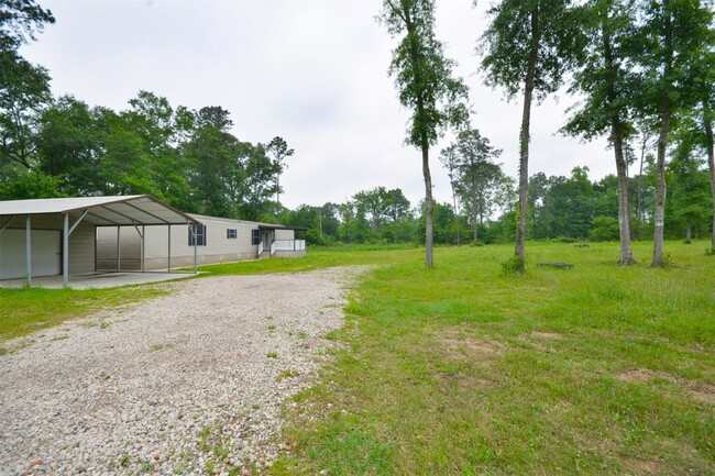 Building Photo - 136 Birchwood Dr