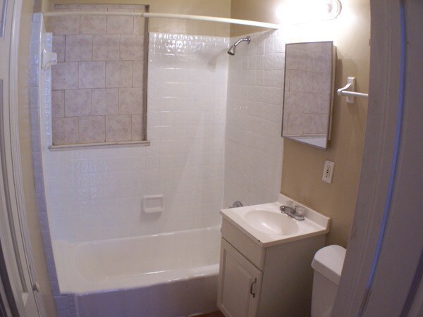 Foto del edificio - 504 W 66th St