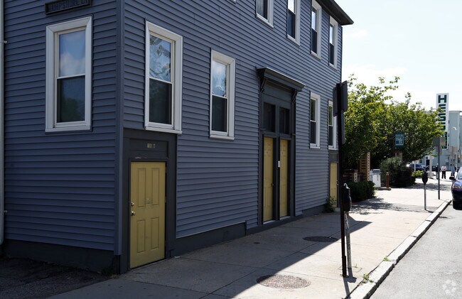 Foto del edificio - 193-195 Hampshire St