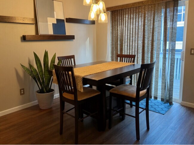 Foto del edificio - 723 N 8th St