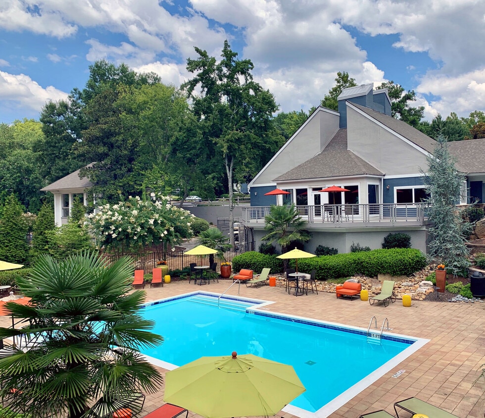 The Reserve at Ridgewood Apartments at 7100 Roswell Rd Sandy Springs