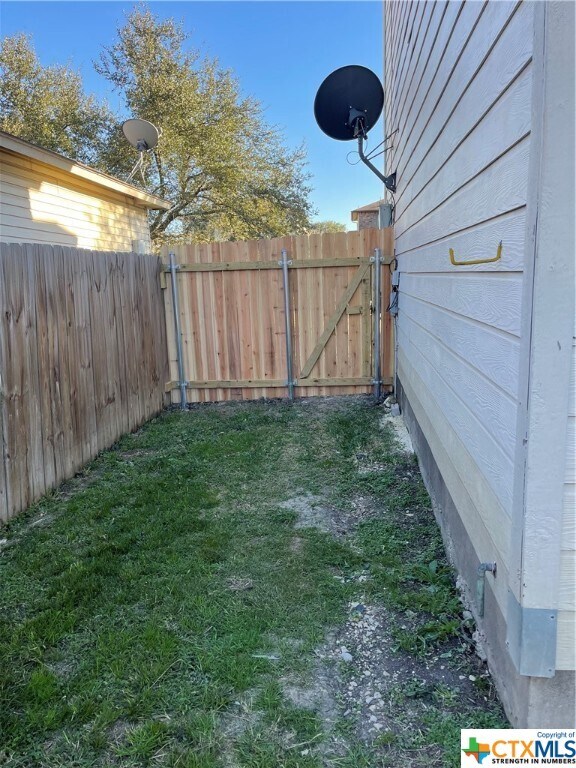 Foto del edificio - 3976 Trinity Trail