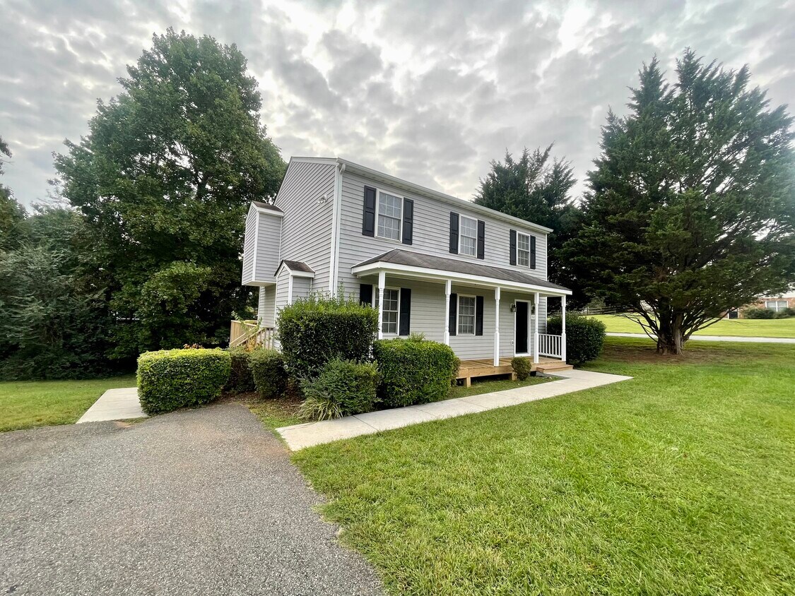 Primary Photo - 510 Bent Oak Ct