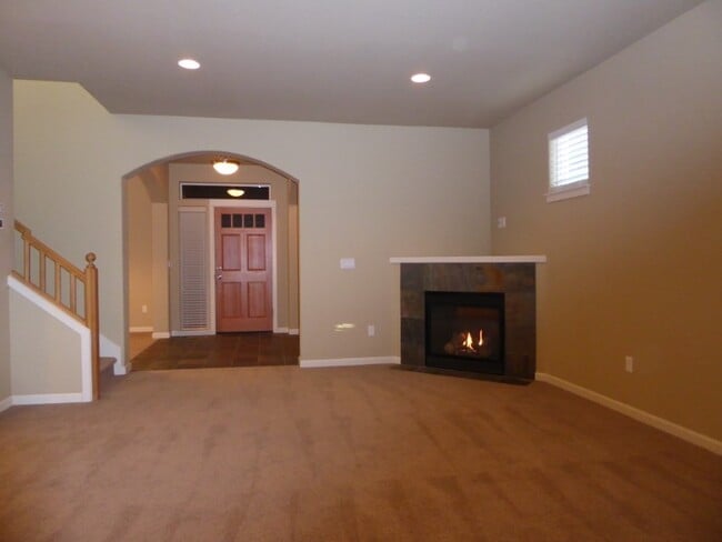 Foto del edificio - 63020 NE Amherst Pl
