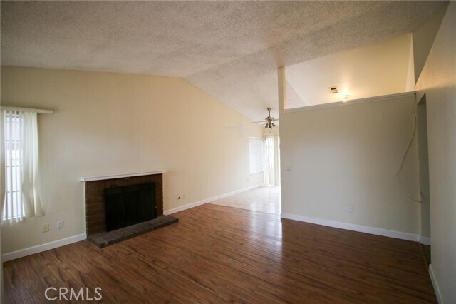Foto del edificio - 1462 Wilson Ave