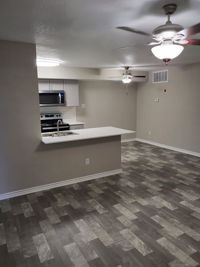 Park at Leblanc Apartments in Fort Worth, TX