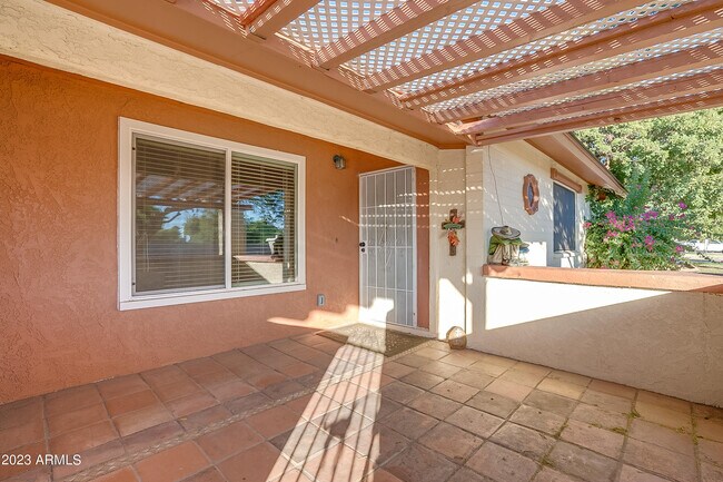 Foto del edificio - 3408 W Carol Ave