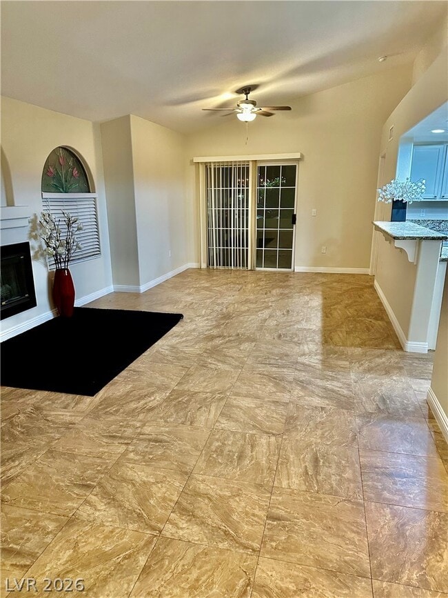 Building Photo - 7950 W Flamingo Rd