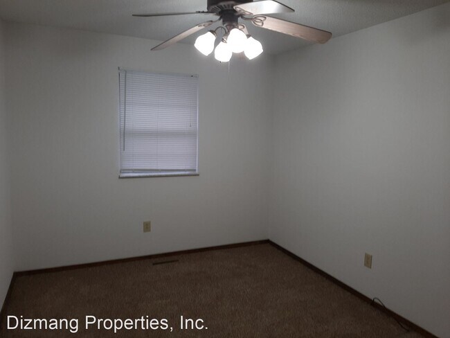 Foto del edificio - 3 br, 2 bath House - 1005 E. Guinevere St.