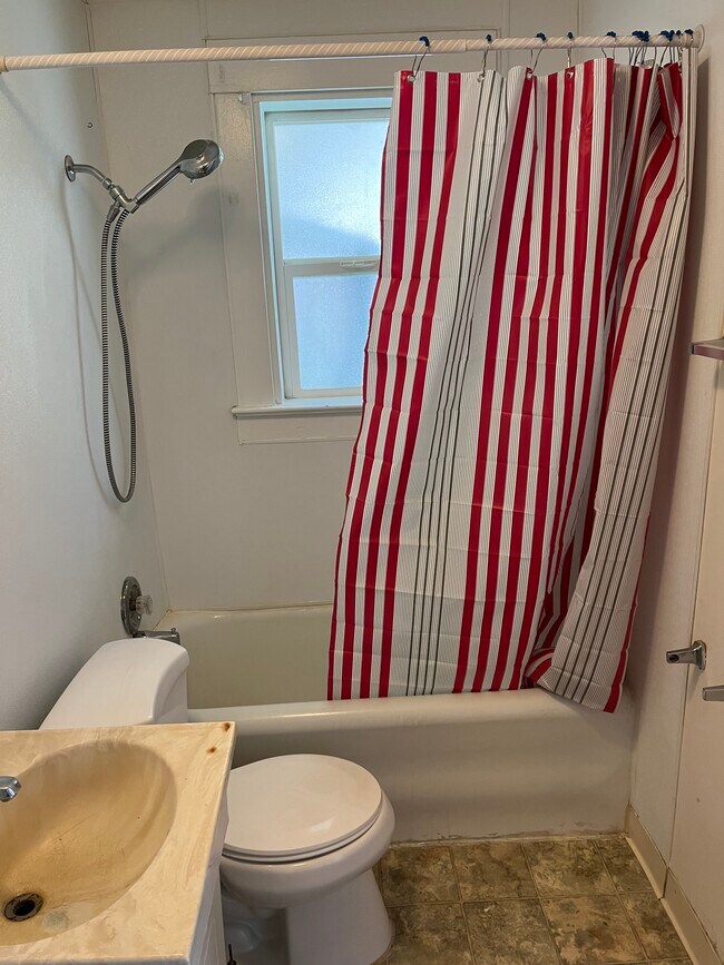 Bathroom - 201 Maple St