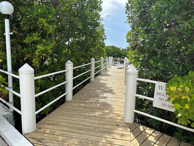 Building Photo - 3601 S Ocean Blvd