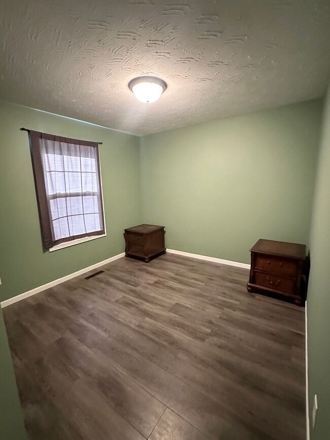 Building Photo - Charming 3 Bedroom Home in Ozark, MO!