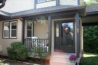 Building Photo - 23 Highfield Rd Building Photo - 23 Highfield Rd