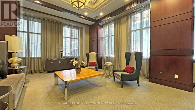 Photo du bâtiment - 35 Balmuto St