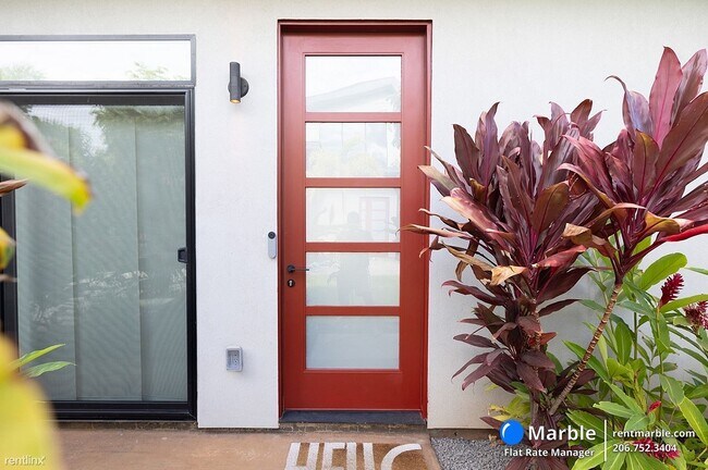 Building Photo - 1 br, 1 bath House - 1881 Kaahele Pl