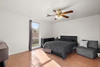 Building Photo - 225 Palmyra St