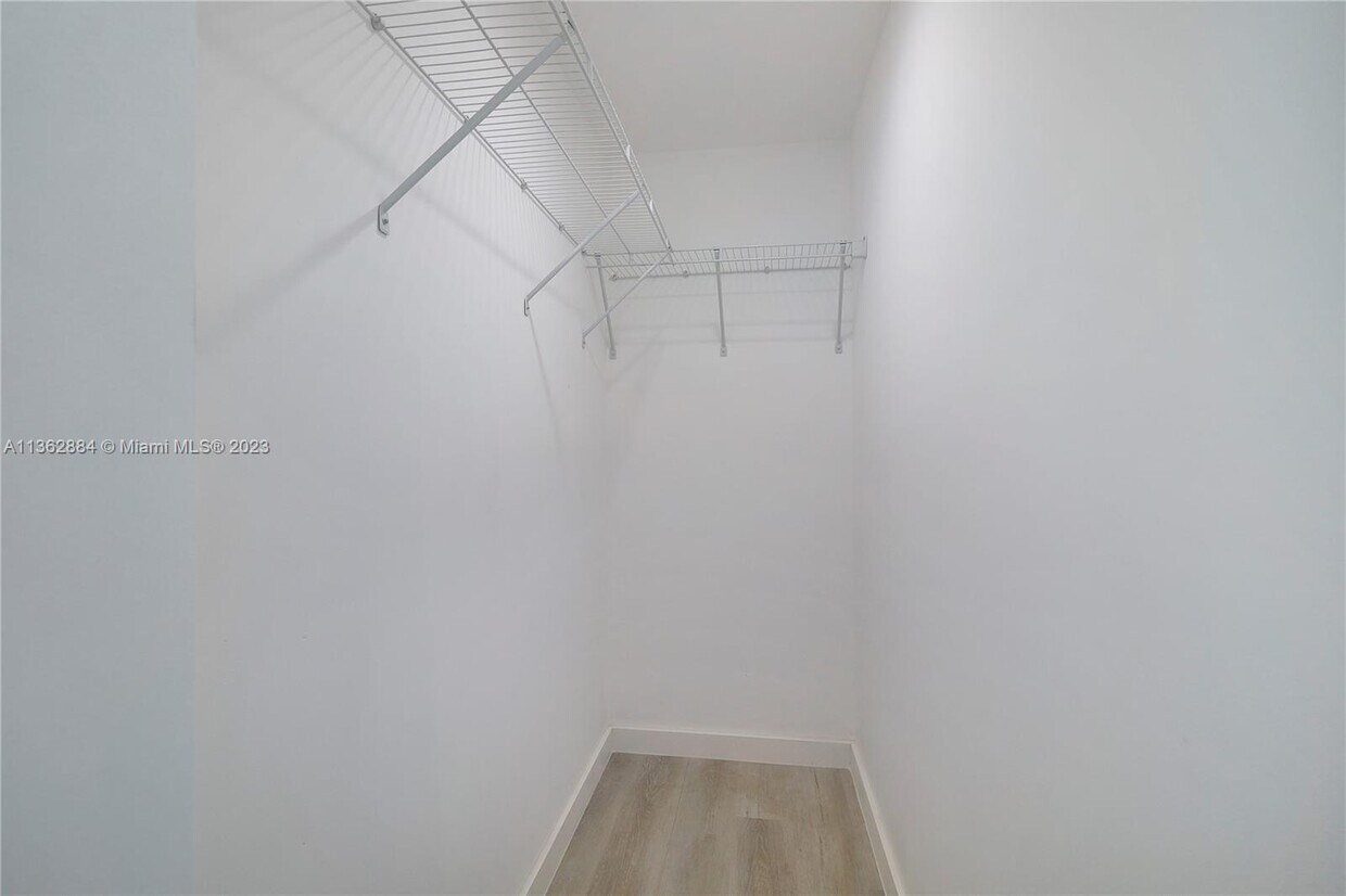 Foto del edificio - 4513 SW 2nd Terrace