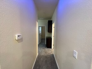 Building Photo - 1484 Rock Spring Ave