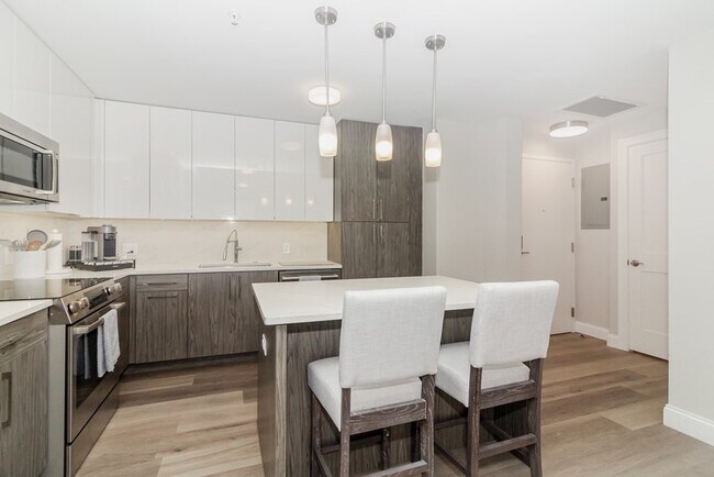 Foto del edificio - 771 Harrison Ave