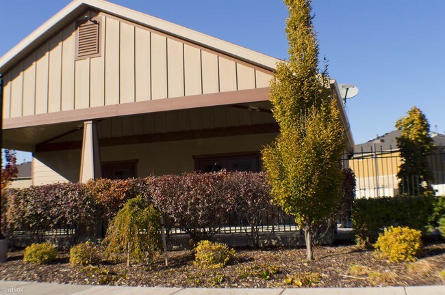 Building Photo - 1002 W Village River Ln