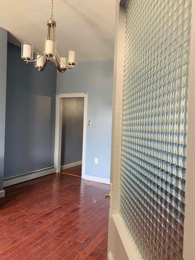 Apartment Entrance - 20 Lewis Ave