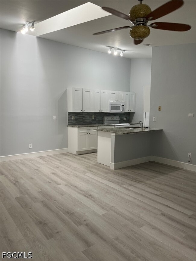 Foto del edificio - 5111 SW Courtyards Ct