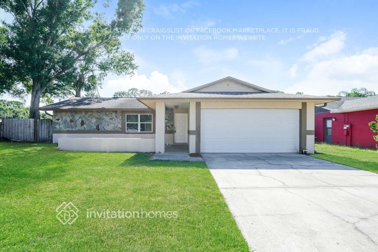 Primary Photo - 7902 Soaring Trail Ln