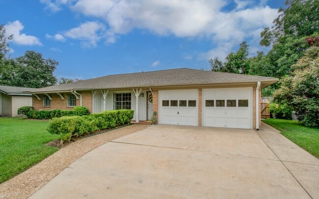 Building Photo - 5471 Kuldell Dr