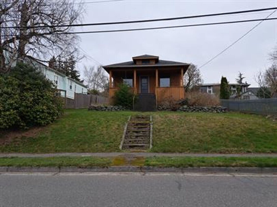 Primary Photo - 514 North 8th Street