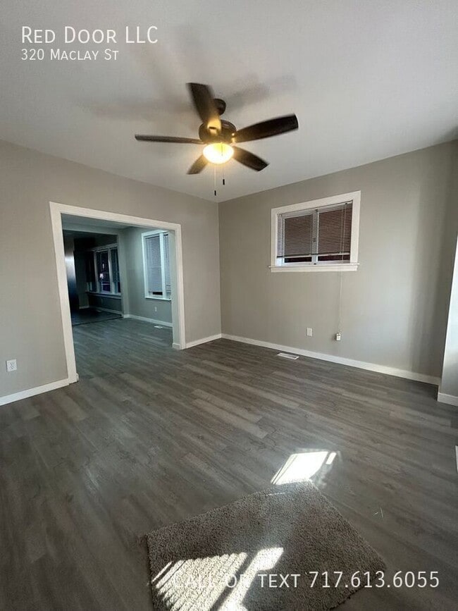 Building Photo - 320 Maclay St