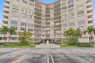 Building Photo - 2600 N Flagler Dr