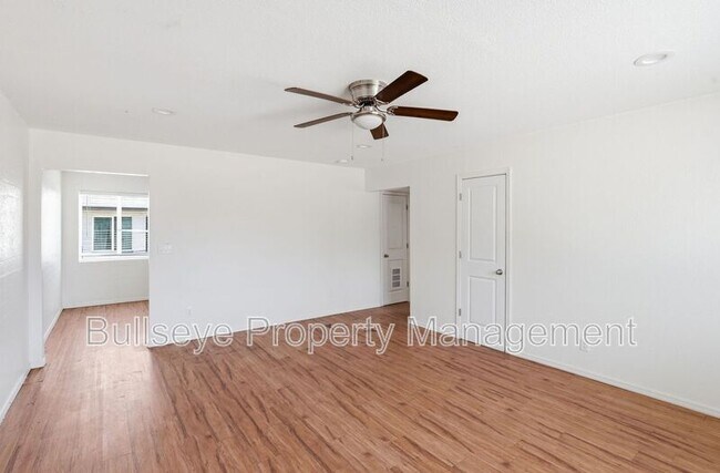 Foto del edificio - 5645 S 6th St