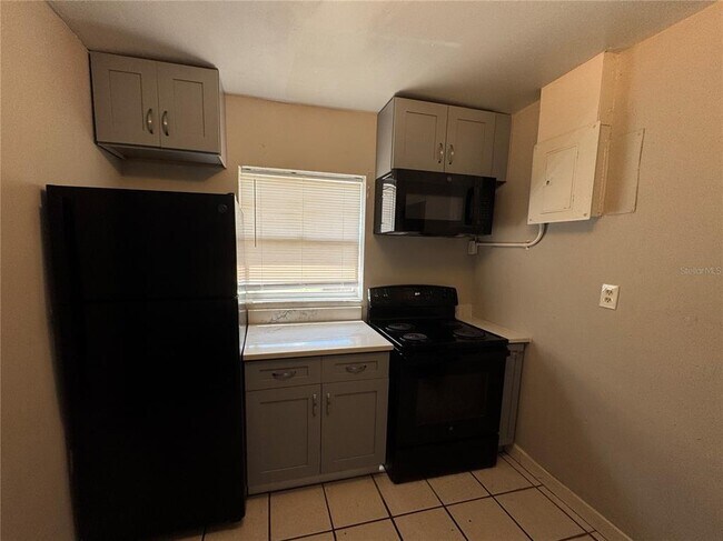 Foto del edificio - 909 N Thornton Ave