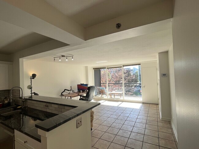 Foto del edificio - 620 Peachtree St NE