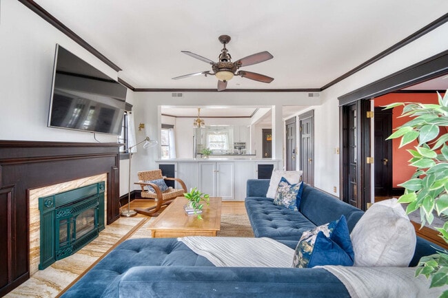 Foto del edificio - 2104 NW Everett St