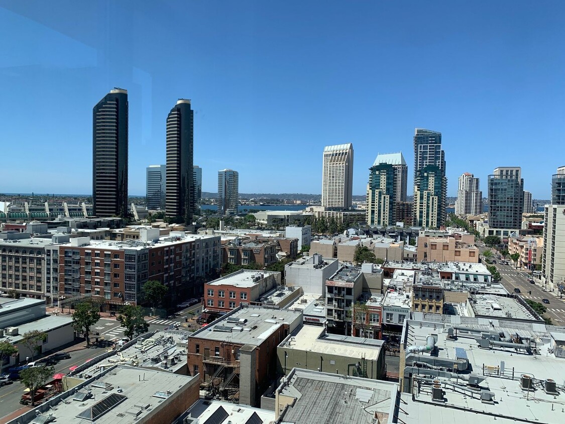 Foto principal - Downtown San Diego - fully furnished upsca...