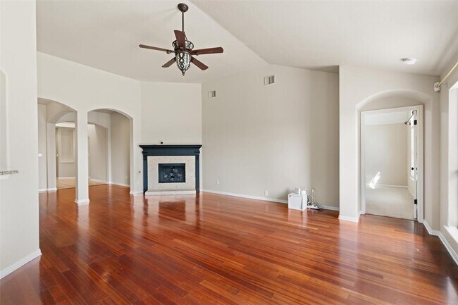 Foto del edificio - 725 Botany Bay Cir