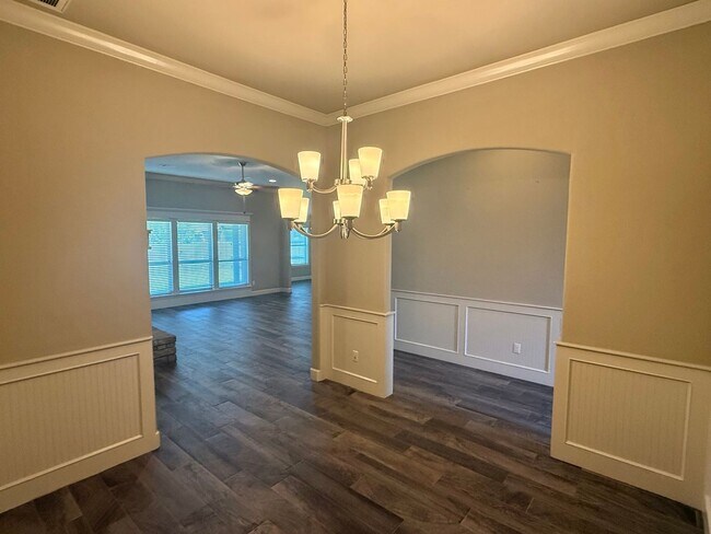 Foto del edificio - 18805 Trailview Way