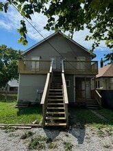 Building Photo - 1205 St Peter St