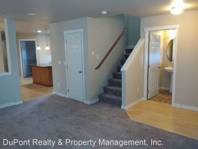 Building Photo - 4 br, 2.5 bath House - 3197 Shaw Street