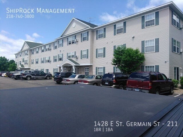 Foto principal - 1428 E St Germain St
