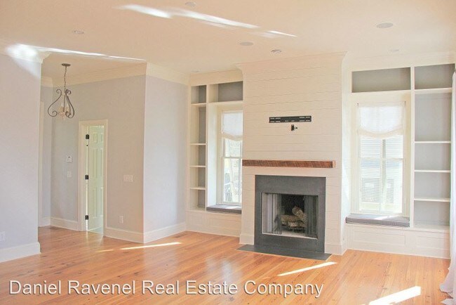 Foto del edificio - 4 br, 4.5 bath House - 17 Grace Lane