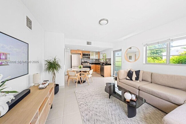 Foto del edificio - 1050 7th St