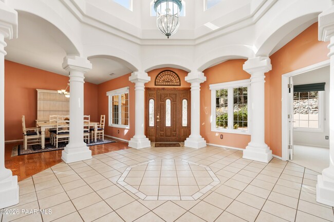 Building Photo - 2780 Whispering Way Cir